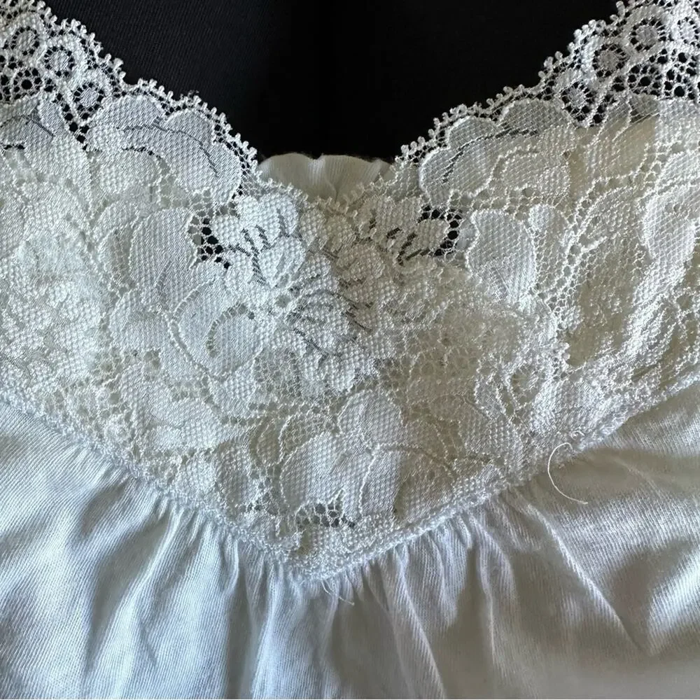 Express Ivory size S lace detail tank top - Picture 4 of 5